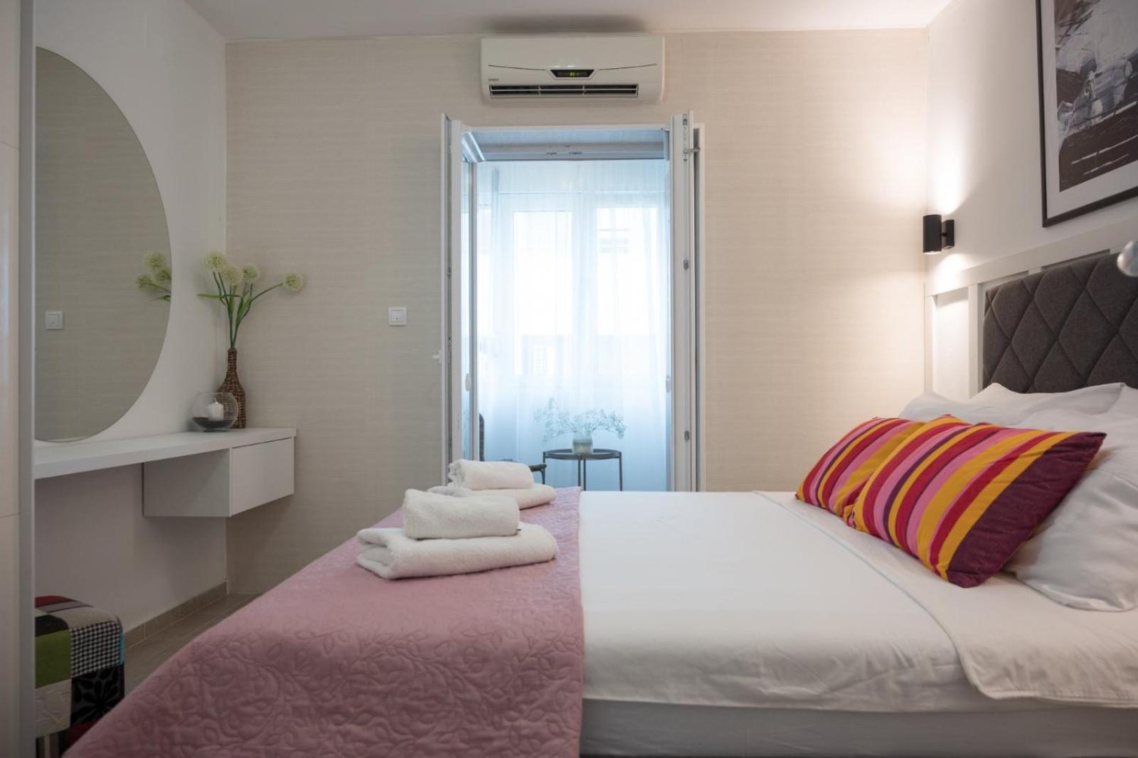 Apartman Knezevic * Budva