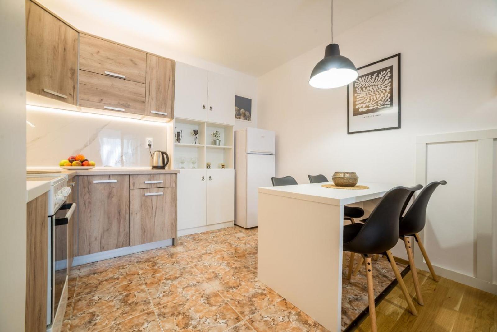 Apartment Apartman Knezevic Budva